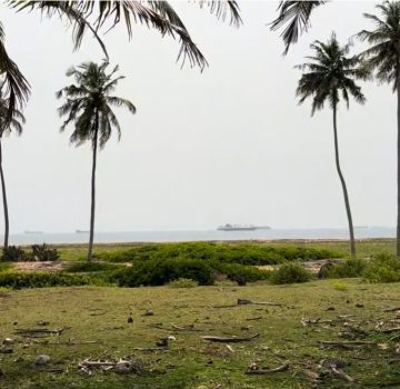 Terrain vue sur mer à vendre à la BAIE DES MILLIARDAIRES